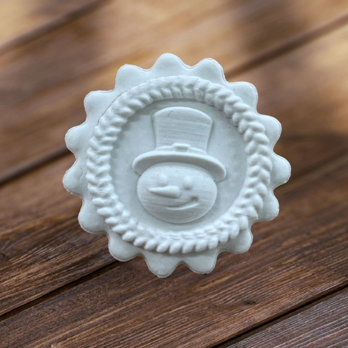 pequeña cabeza de muñeco de nieve