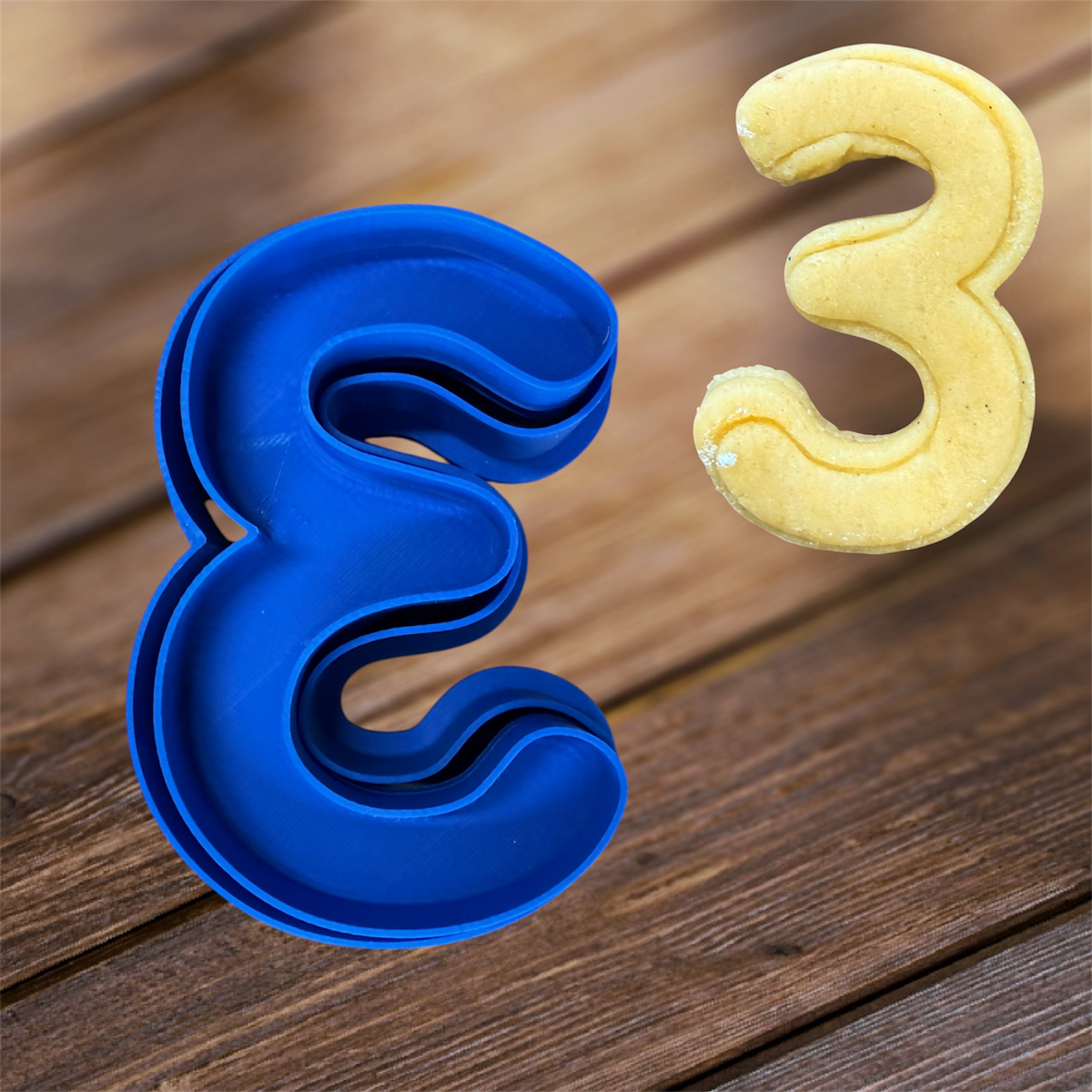 Zahl "3"