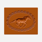 Caballo en óvalo