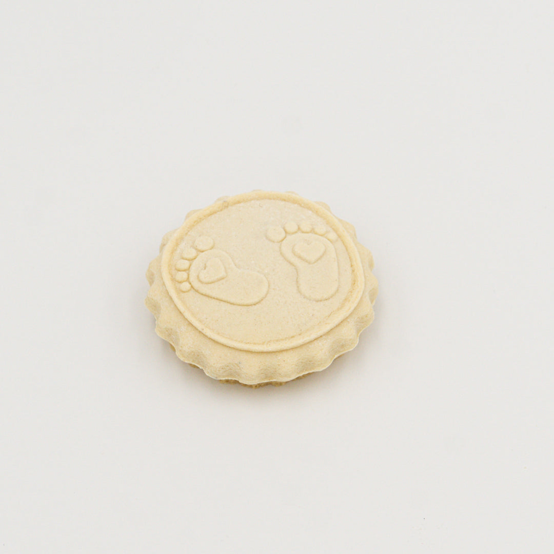 Füßchen mit Herz klein